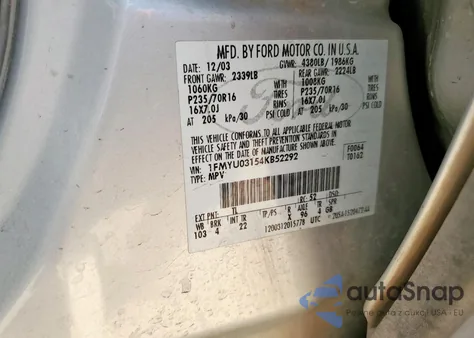 2004 Ford Escape Xlt z USA, uszkodzony, nr VIN 1FMYU03154KB52292